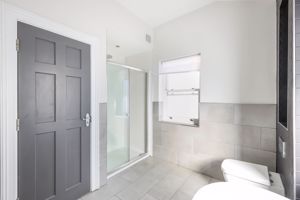 Photo 21- click for photo gallery